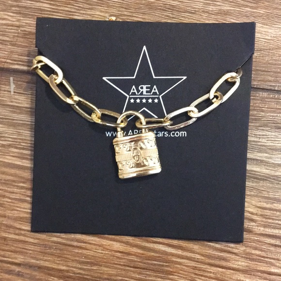 Area Stars Gold Tone Cross Padlock Pendant Necklace - Picture 5 of 8